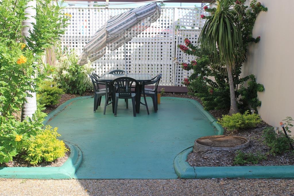 Glenmore Palms Motel Rockhampton Esterno foto